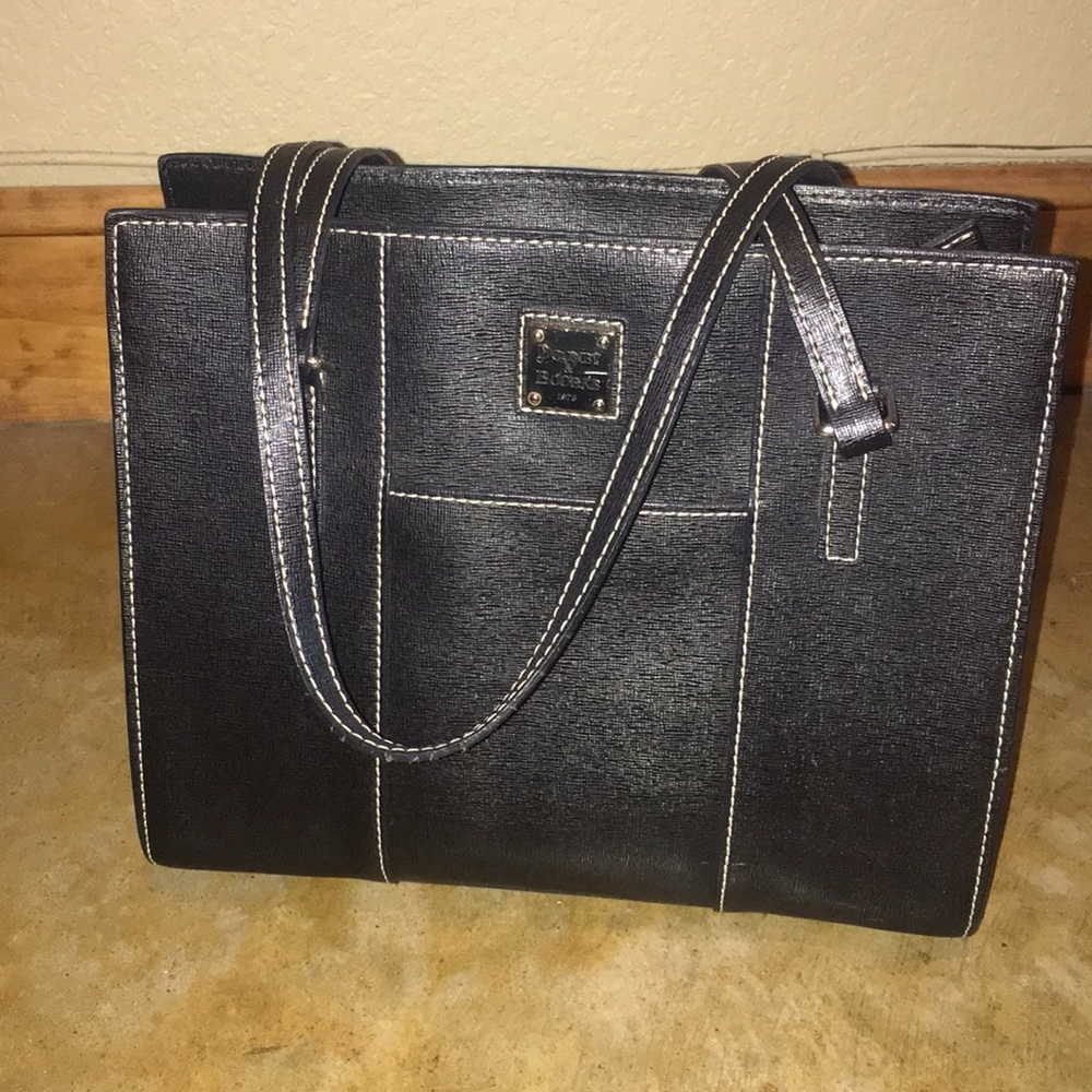 Dooney &Bourke purse